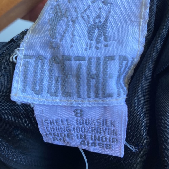 Holiday dress - Picture 6 of 6